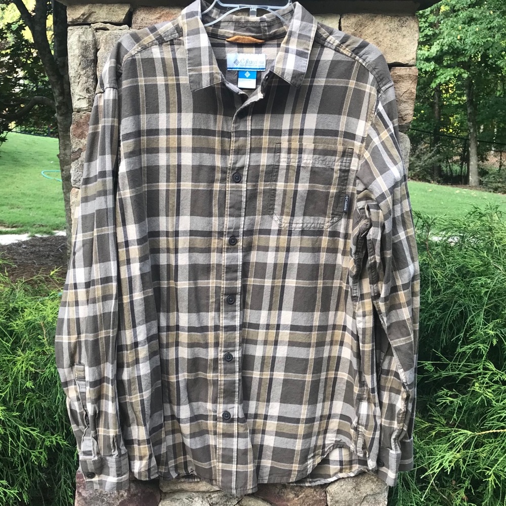 Columbia long sleeve shirt, brown plaid, Large,$18